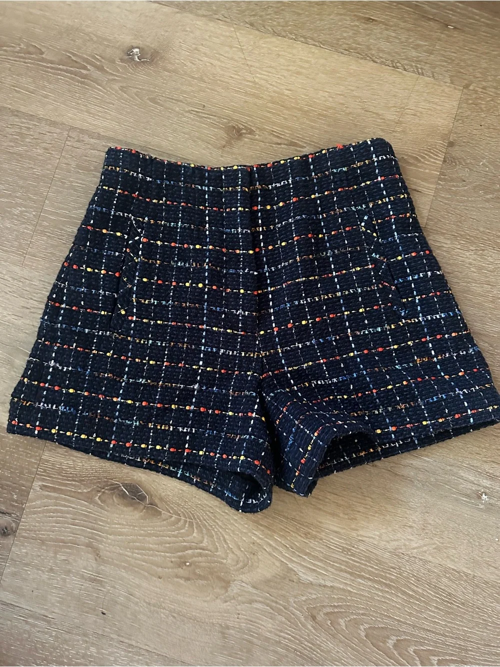 Veronica Beard Navy Blue Tweed Short with Multicolored Threads